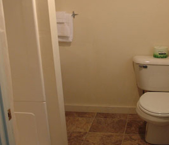 Loft-2 Queen Beds & 1 Twin Bedroom Photo 3